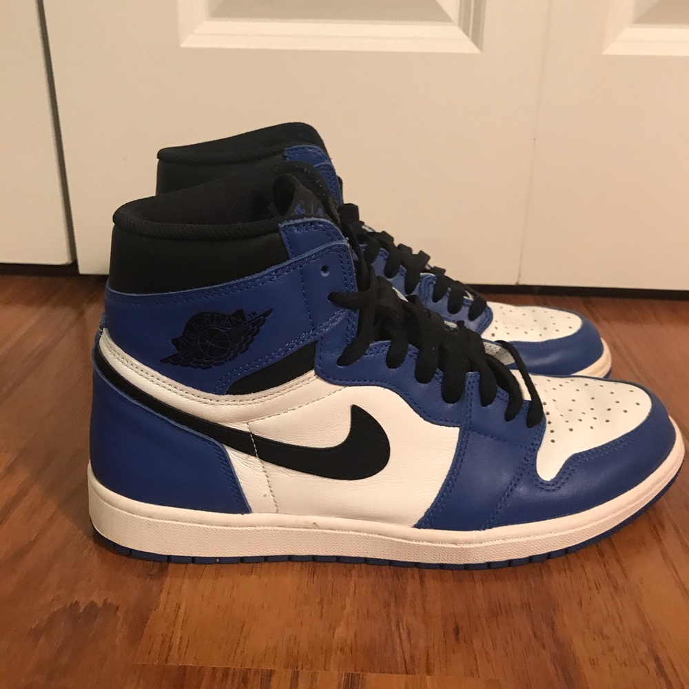 Men’s Nike Jordan retro 1 OG royals, gently worn